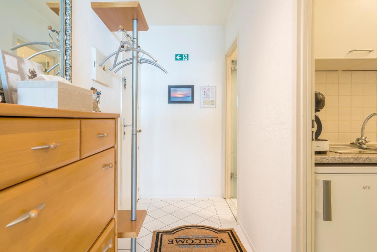 Luxueuze Vakantiestudio Met Zeezicht En Terras In Oostende Ngoại thất bức ảnh